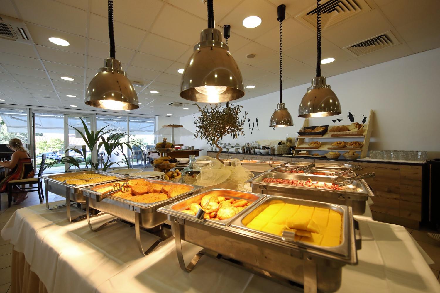 Sunnyside Apartments Resort Петркане Екстериор снимка