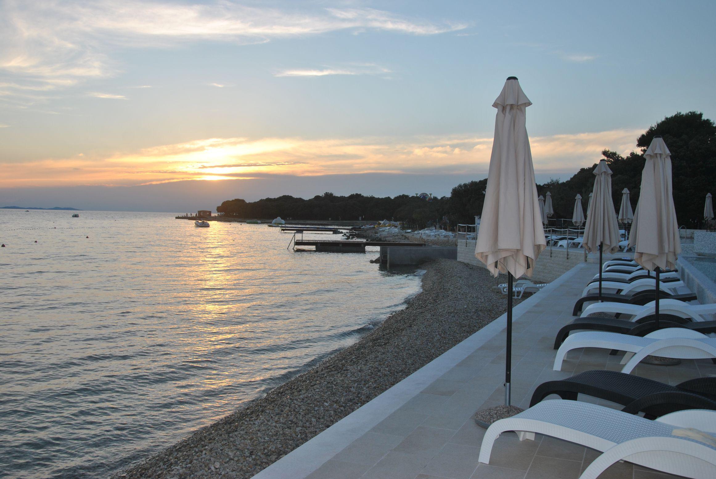 Sunnyside Apartments Resort Петркане Екстериор снимка