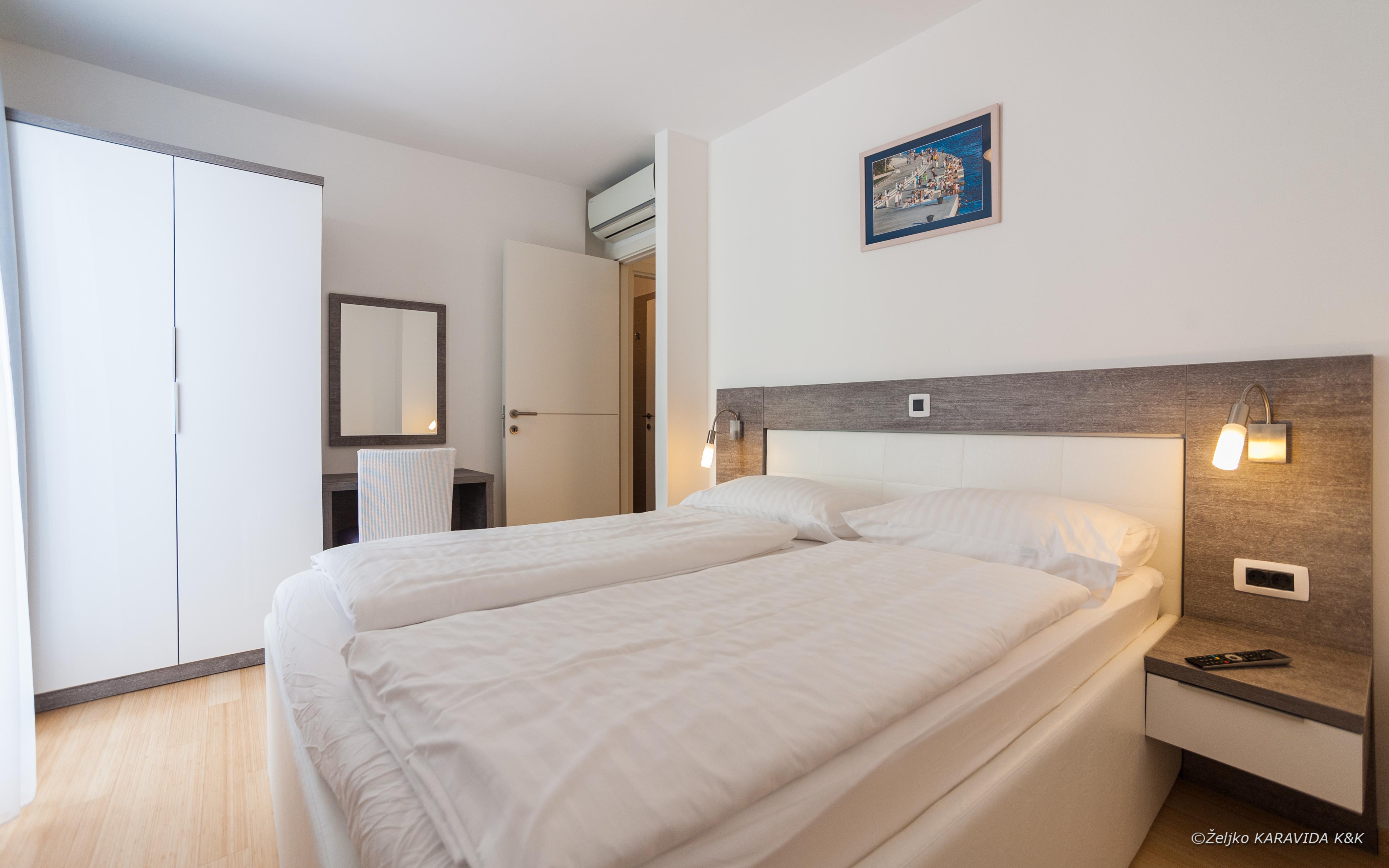 Sunnyside Apartments Resort Петркане Екстериор снимка